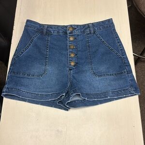 Women’s Copper Key 5 Buckle Blue Jean Shorts